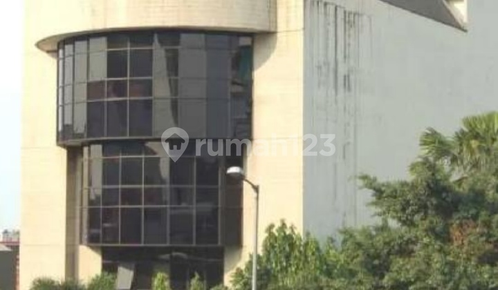 Perkantoran di Matraman 1035.0 m² Semi Furnished HGB