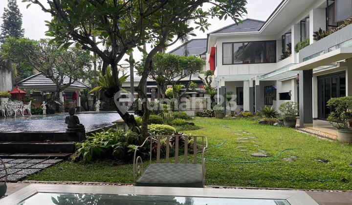 Rumah Cantik Mewah Luas Ada Pool N Taman 2
