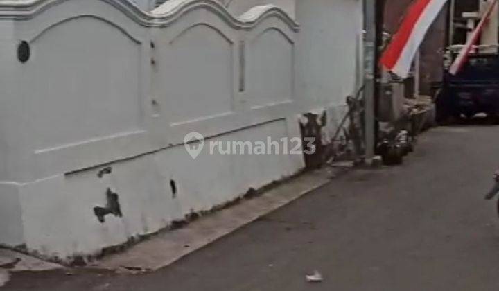 Rumah Murah Luas Hitung Tanah Di Kebon Jeruk 2