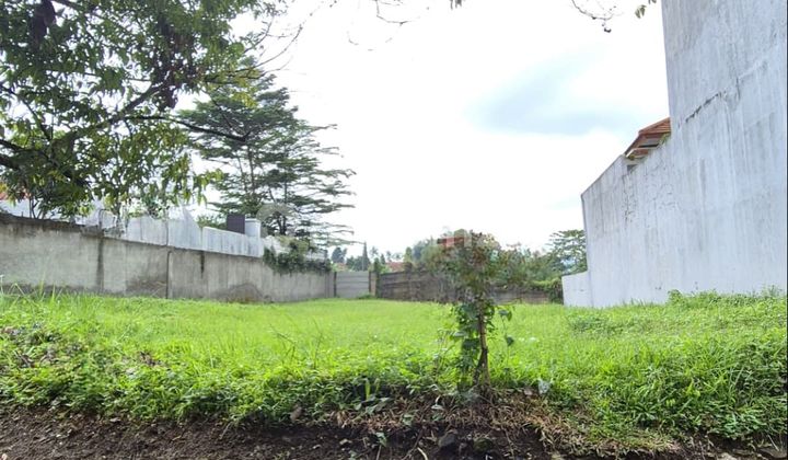 Land in Kota Baru Parahyangan Bandung, strategic location near the Culinary Center.