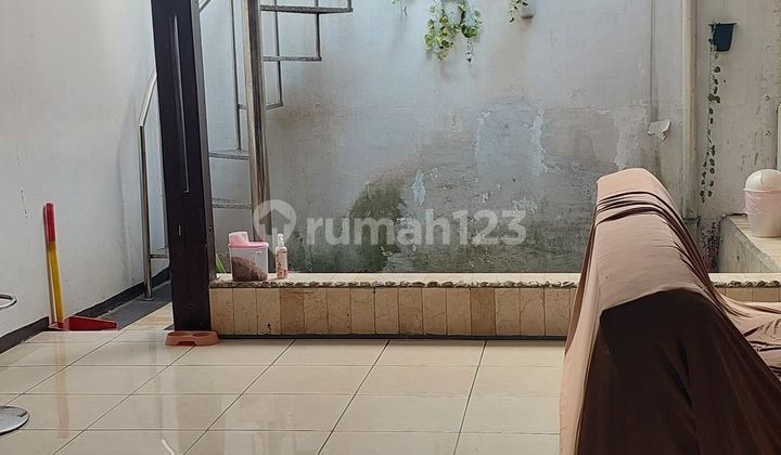 Rumah di Kota Baru Parahyangan Bandung, 2 Lantai Semifurnished 2