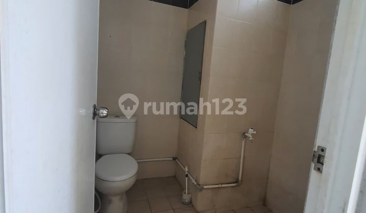 Ready-to-Use Shop House in Kota Baru Parahyangan Premium Location 2