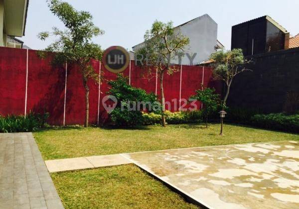 Rumah di Kota Baru Parahyangan, Sangat Mewah Siap Huni 2