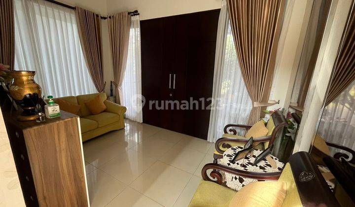 Turun Harga Rumah Rapih 2 Lantai di Raffles Hills Nyaman di Huni  2