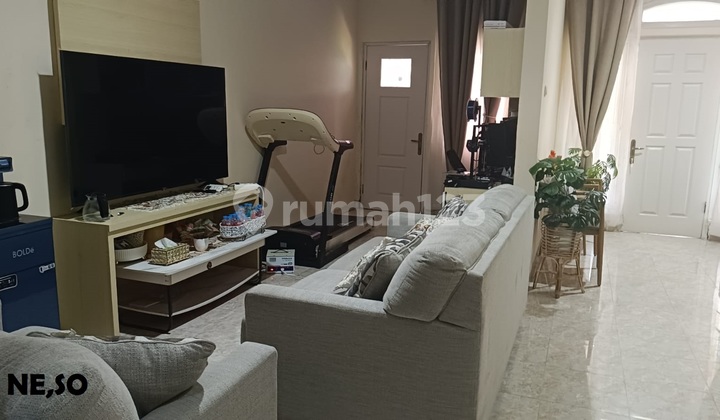 Rumah Bagus di Raffles Hills Cibubur 2 lantai LT 112 LB 150 NEGO 2