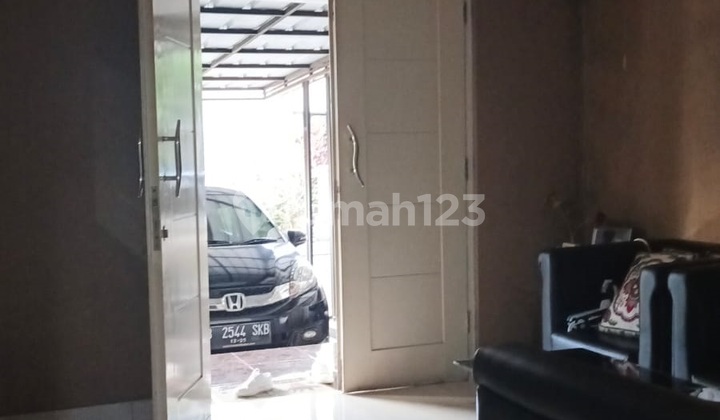 Rumah Bagus 2 lantai di Raffles Hills LT 120 LB 150 Siap NEGO Rumah Bagus 2 lantai di Raffles Hills LT 120 LB 150 Siap NEGO