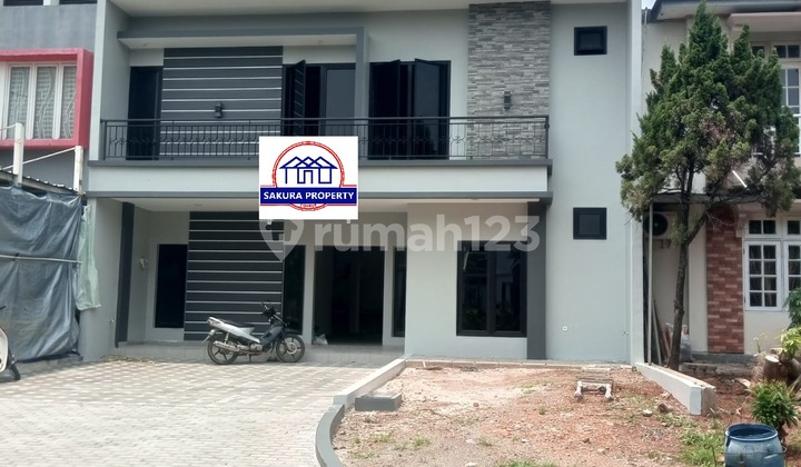 Ready-to-Occupy 2-Story House in Cibubur Tourist City, 200 sqm Land, Negotiable Ready-to-Occupy 2-Story House in Cibubur Tourist City, 200 sqm Land, Negotiable