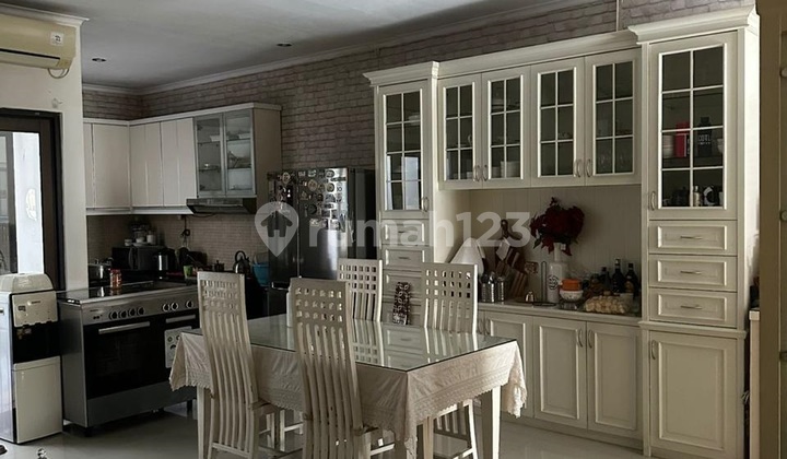 Rumah Murah 2 lantai di Kota Wisata Cibubur LT 128 LB 200 bs NEGO 2