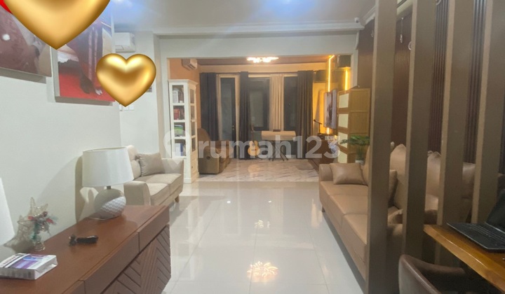 Hunian 2 lantai di Kota Wisata LT 128 Full Furnish Siap NEGO  2