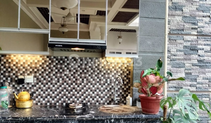 Hunian Mewah 2 lantai di Kota Wisata Cibubur LT 450 siap NEGO 2