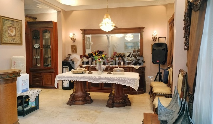 Hunian Mewah 2 lantai di Kota Wisata Cibubur LT 450 siap NEGO