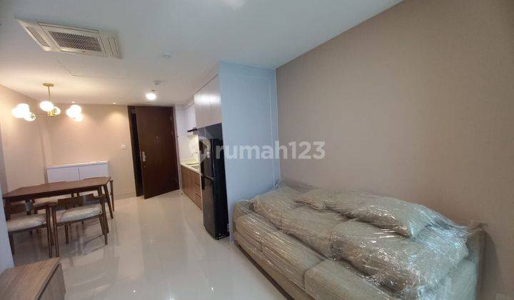 DIJUAL FULL FURNISH BIZT LOFT U RESIDENCE KARAWACI TANGERANG 2