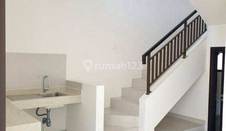 For Rent Rumah Baru 2 Lantai di Podomoro 6