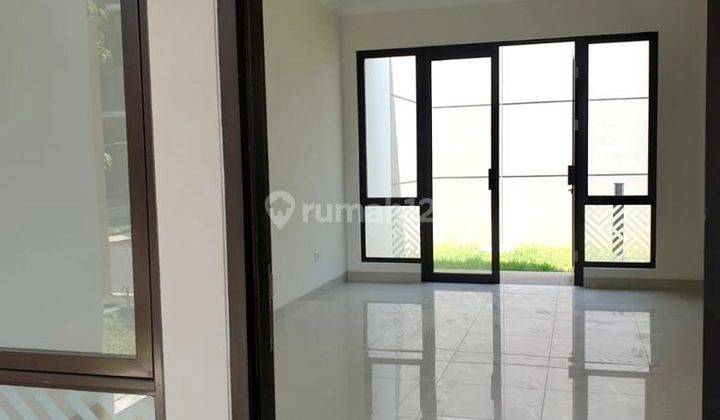 For Rent Rumah Baru 2 Lantai di Podomoro 1