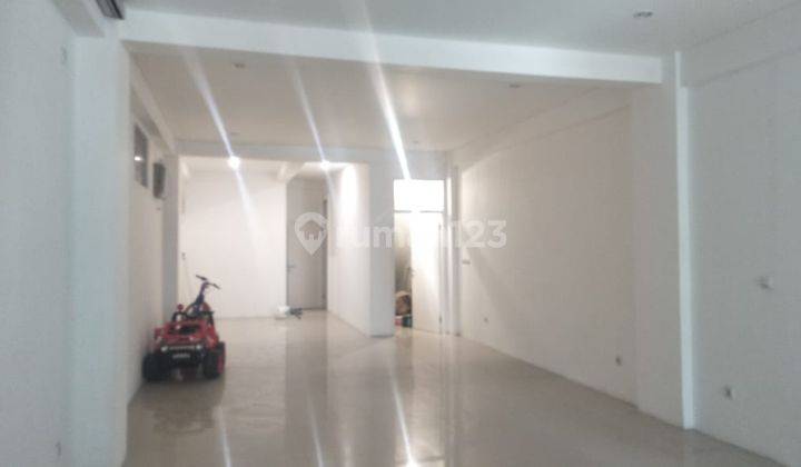 Ruko 3 Lantai di Sayap Lengkong, Mainroad 6