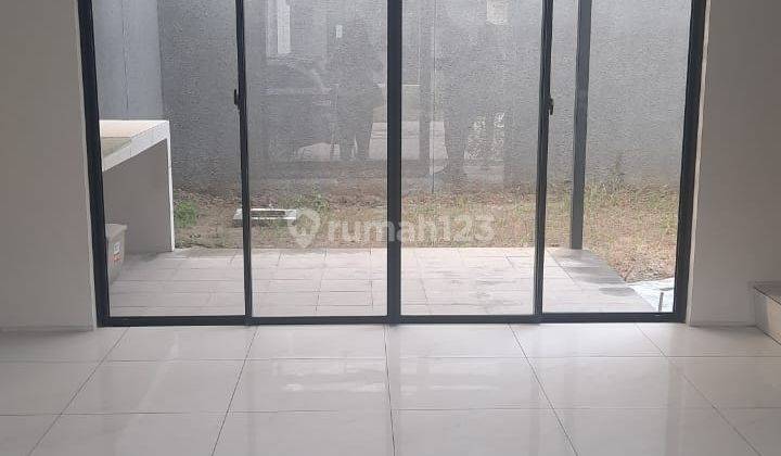 Disewakan Rumah Baru Siap Huni di Kota Baru Parahyangan 5