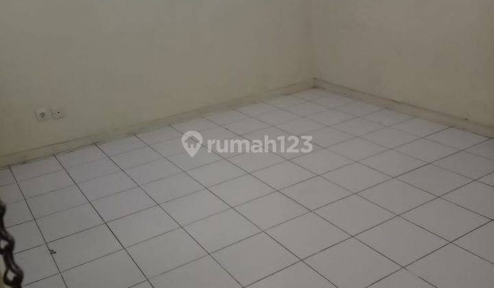 Disewakan Atau Dijual Rumah Modern Nyaman di Sumber Sari 8