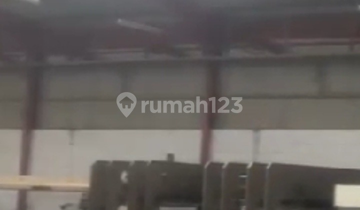 Pabrik di Jl. Raya Ciaknde - Rangkasbitung, Serang., Serang 7.200 m Bagus SHM 7