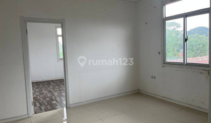 Gudang di Jl. Kelapa Dua Raya, Karawaci - Tangerang., Tangerang 650 m Bagus SHM 14