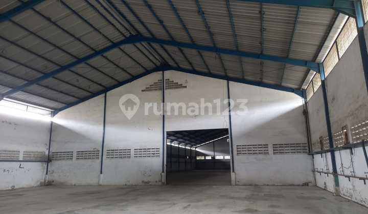 Gudang di Kawasan Industri Arya Kemuning, Tangerang, Tangerang 4.000 m Bagus Hak Guna Bangun 4