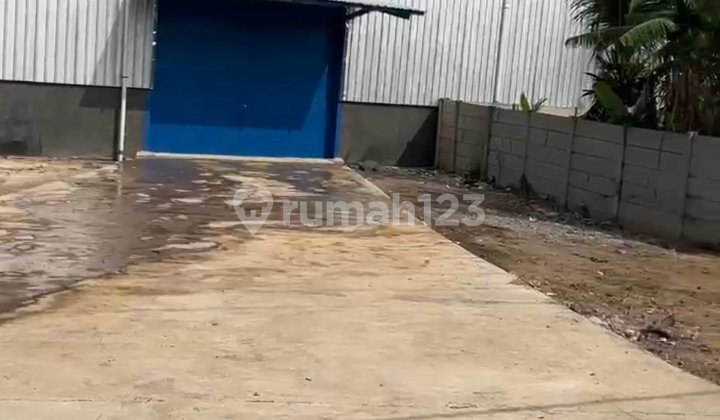 Flood-free, Warehouse, 1 Floor, HGB (Right to Build), Ready to Occupy