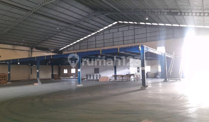 Gudang di Jl. Pemda Tiga Raksa no 3, Suka Mulya, Cikupa, Tangerang, Banten, Indonesia, 15710, Tigaraksa 60000.0 m² Unfurnished HGB 1