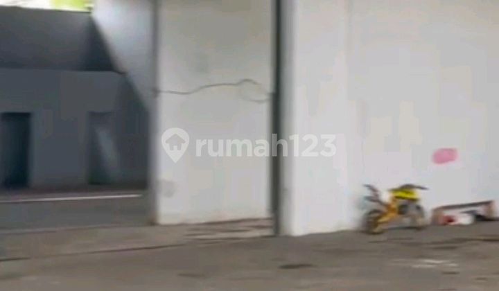 Warehouse at Tanah Tinggi Station Bus Stop 2, Benteng Betawi Street, Tanah Tinggi, Tangerang, Tangerang City, Banten, Indonesia, 15119, Batu Ceper 3435.0 m² Unfurnished SHM
