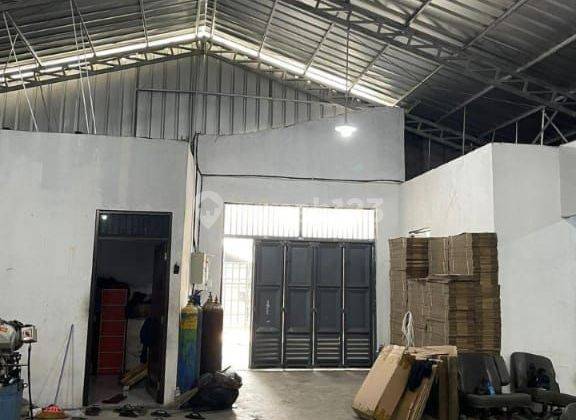 Gudang di Cikupa, Tangerang Kab. , Tangerang 400 m Bagus Sertifikat Hak Milik 2