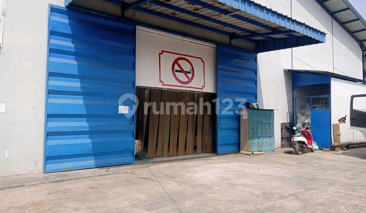 Pabrik di Kawasan Industri Mekar Jaya No. 8, Mekar Jaya, Sepatan, Tangerang, Banten, Indonesia, 15520, Sepatan 2200.0 m² Unfurnished HGB Pabrik di Kawasan Industri Mekar Jaya No. 8, Mekar Jaya, Sepatan, Tangerang, Banten, Indonesia, 15520, Sepatan 2200.0 m² Unfurnished HGB