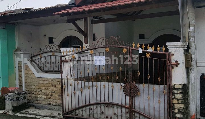 Rumah Bagus SHM di Villa Tomang Baru Block D2 No. 34, Kuta Jaya, Pasar Kemis, Tangerang, Banten, Indonesia, 15560, Kotabumi 1