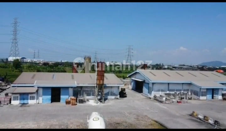 Can mortgage, Factory, 1 Floor, Freehold, Flood-free