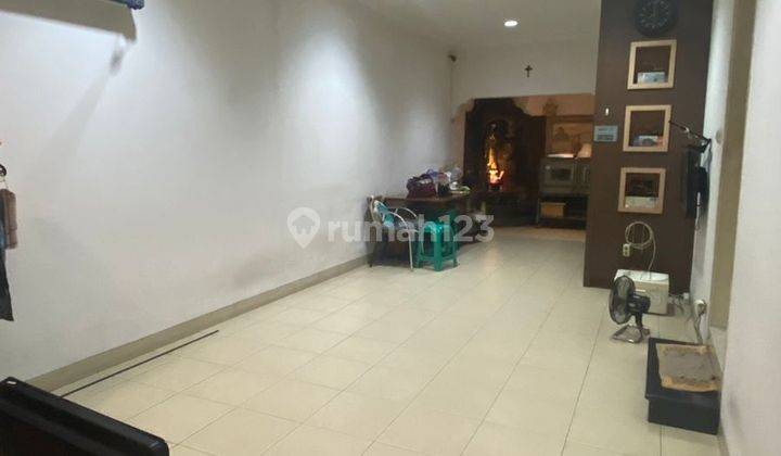 Rumah Taman Meruya Ilir 4