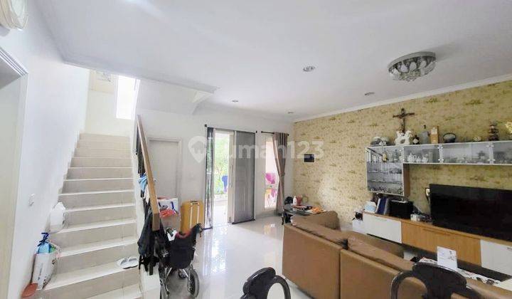 Rumah Cantik Minimalis di Summarecon Gading Serpong  2