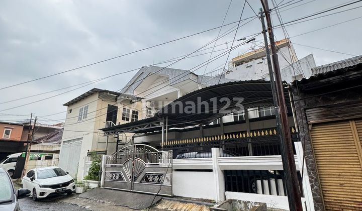 Dijual Rumah Di Darmo Baru Barat Lokasi Strategis Siap Huni