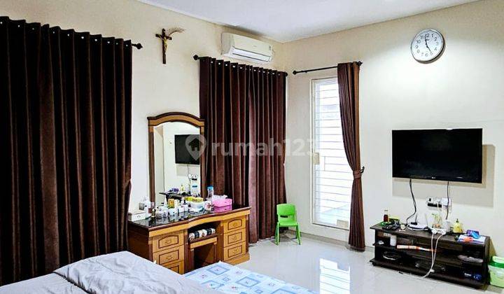 Dijual Rumah Di Mulyosari Utara Murah Bagus Full Furnish 2