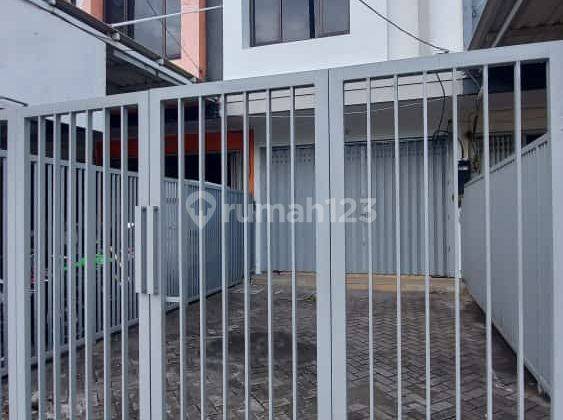 Dijual Ruko Kuwukan Nol Jalan Strategis Depan Gate Alam Galaxy 1