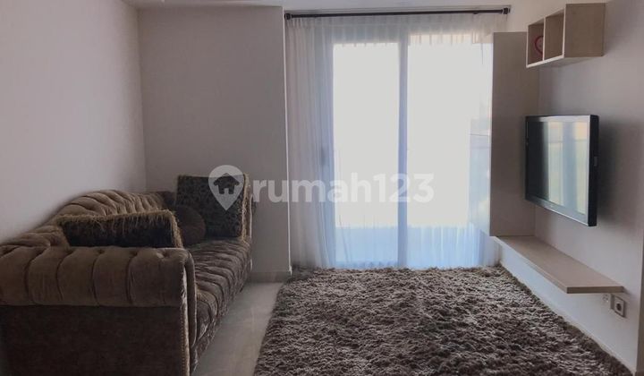 Slashing Prices! For Sale One Icon Apartment with Pool View! 2