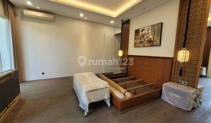 Dijual Rumah Baru Gress With Swimming Pool Royal Residence Boulevard 7