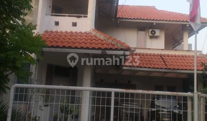 DIJUAL RUMAH DI DHARMAHUSADA PERMAI DEKAT GALAXY MALL TURUN HARGA