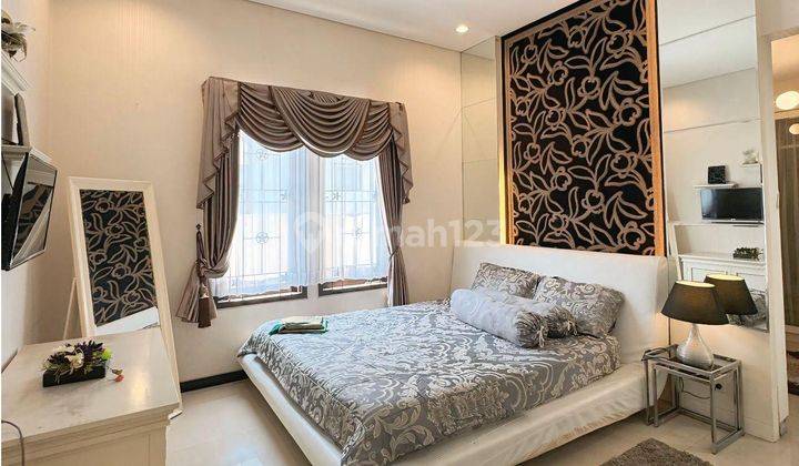 DIJUAL RUMAH MEWAH DI ROYAL RESIDENCE CLUSTER BARMORAL 10
