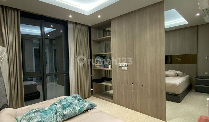 DIJUAL APARTEMENT VOILA CIPUTRA WORLD MEWAH FULL FURNISHED 2
