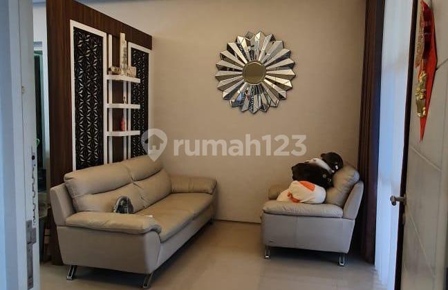Turun Harga! Dijual Rumah Furnished Royal Residence Greenwich! 2