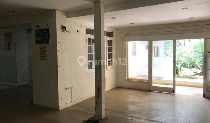 Disewakan Komersial Utk Rumah kantor Pusat Kota Sby Jl Wr Supratman 2