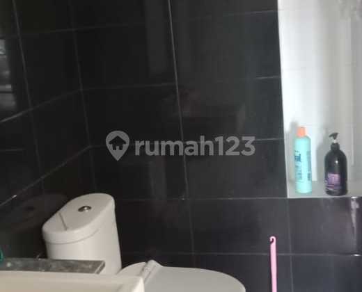DIJUAL APARTEMEN THE SQUARE DEKAT UNIV PETRA 2