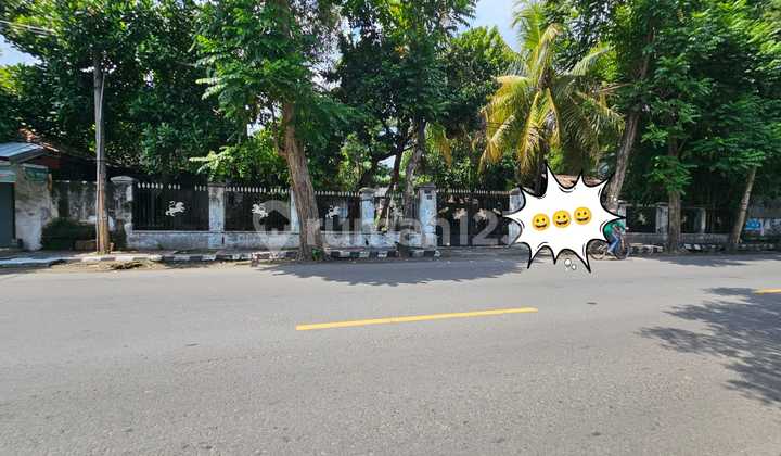 For Sale: Former Rubber Factory Building on Jl Urip Sumoharjo, Kediri!