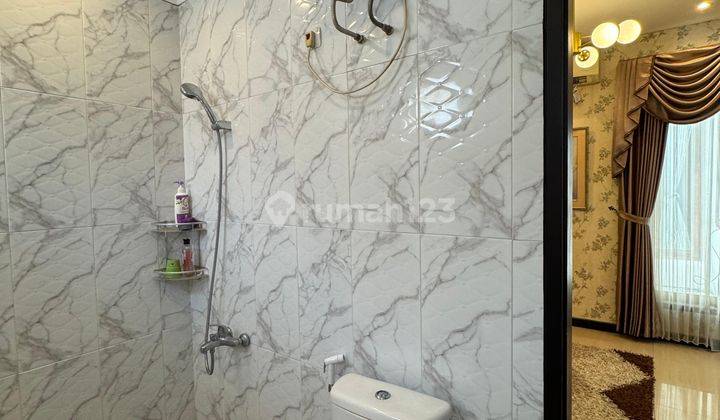 DIJUAL RUMAH MEWAH DI ROYAL RESIDENCE CLUSTER BARMORAL 9