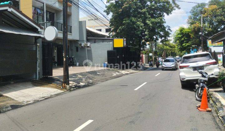 Rumah Tomang Utara, Jakarta Barat, 13x40 M², SHM 4