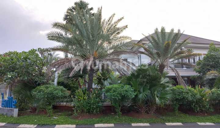 Dijual rumah boulevard kota wisata bagus ada kolam renang 1