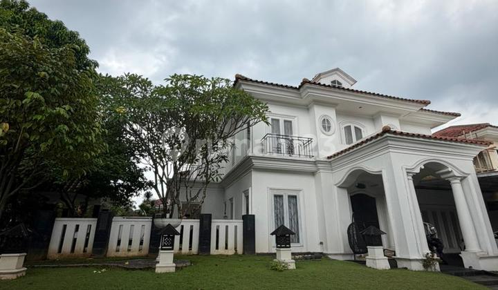 Classic Modern House in the Exclusive Cluster of Cibubur Resort City