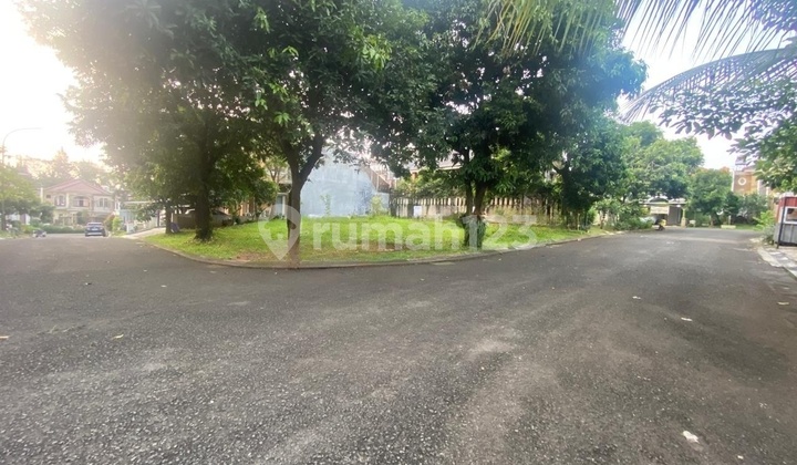 For sale cheap hook lots in Legenda Wisata. For sale cheap hook lots in Legenda Wisata.